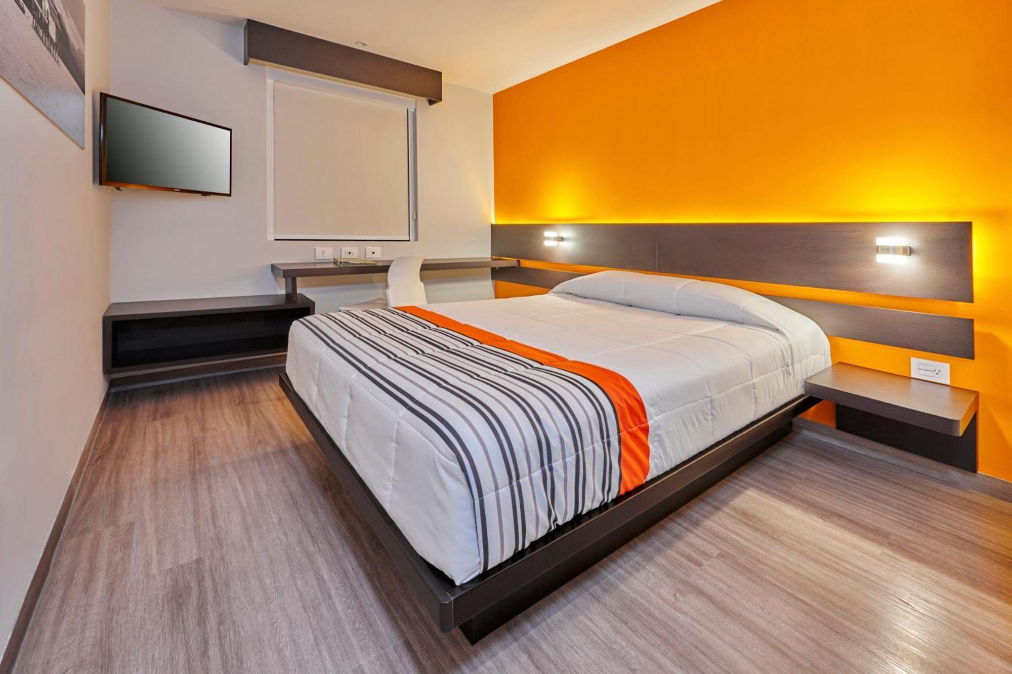 City Express Junior By Marriott Ciudad De Mexico Sullivan Экстерьер фото