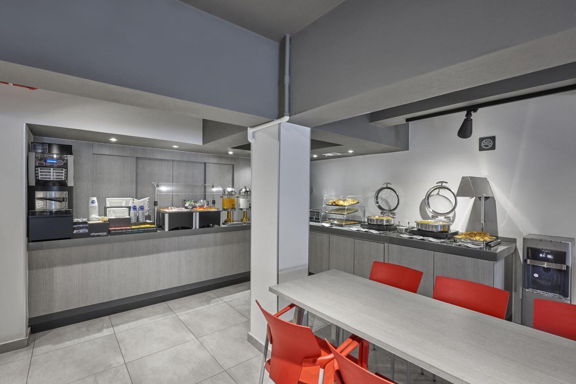 City Express Junior By Marriott Ciudad De Mexico Sullivan Экстерьер фото