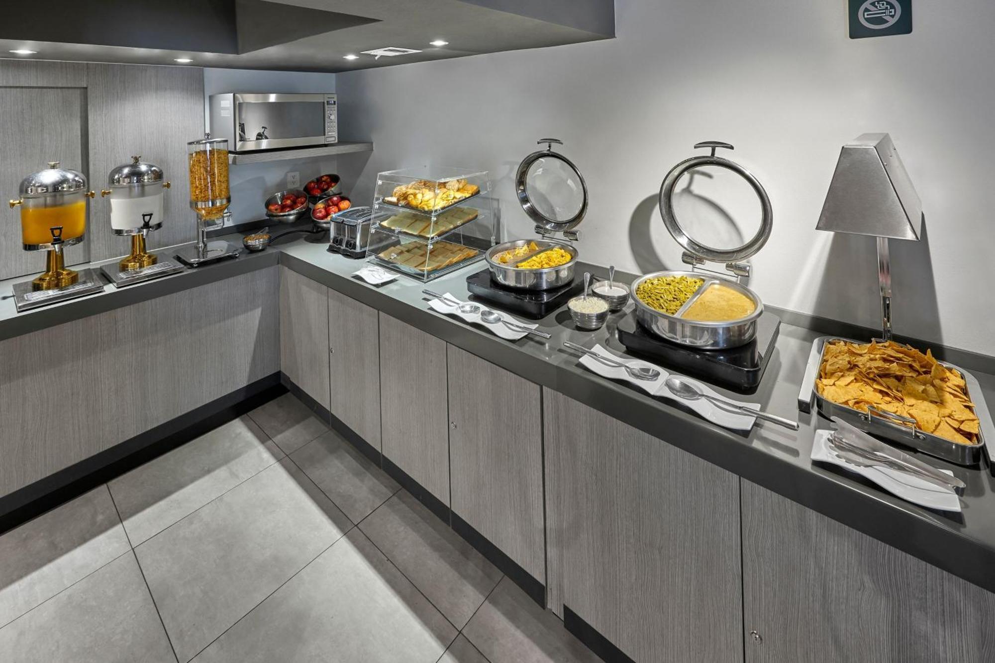 City Express Junior By Marriott Ciudad De Mexico Sullivan Экстерьер фото